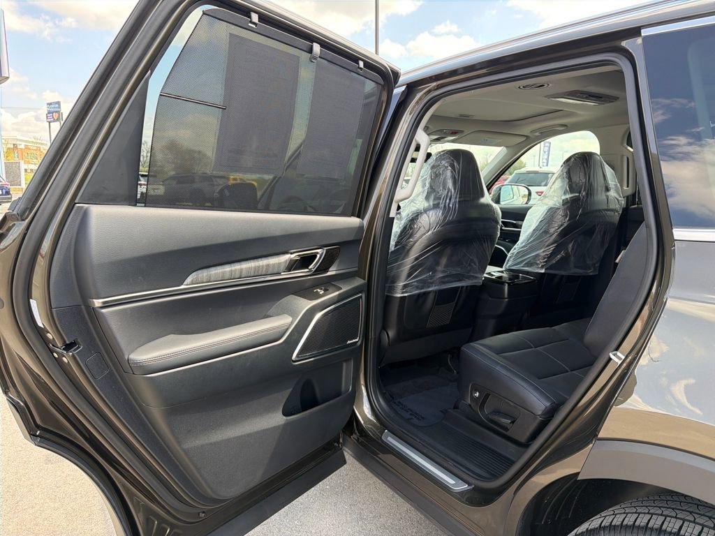 Used 2025 Kia Telluride SX FWD image 25