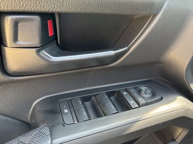 Used 2025 Toyota Tacoma SR5 RWD image 10