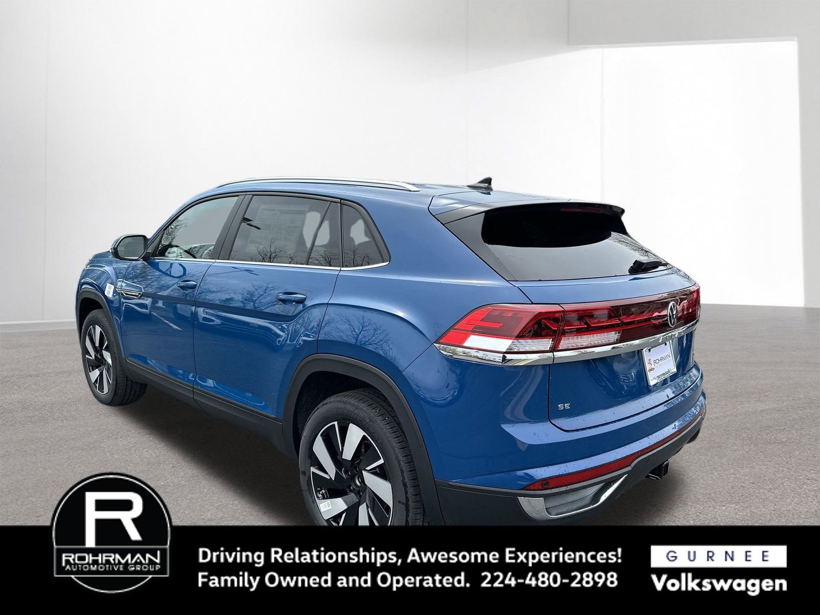 New 2025 Volkswagen Atlas Cross Sport SE image 7