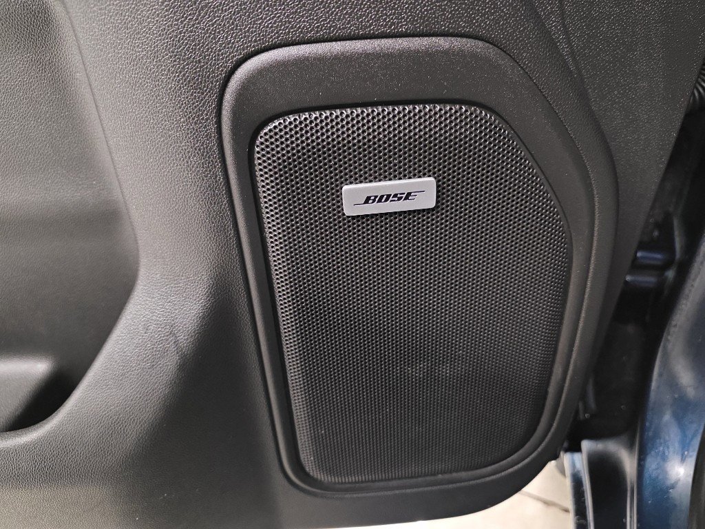 Used 2019 Chevrolet Silverado 1500 RST AWD/4WD image 18