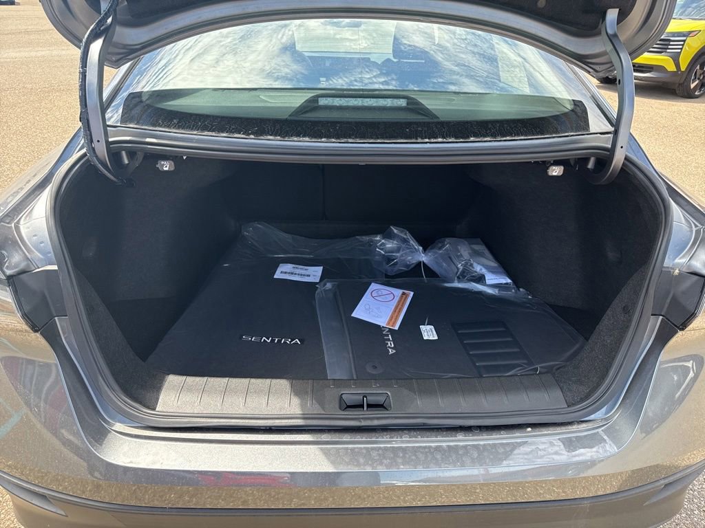 New 2026 Nissan Sentra SV FWD image 31