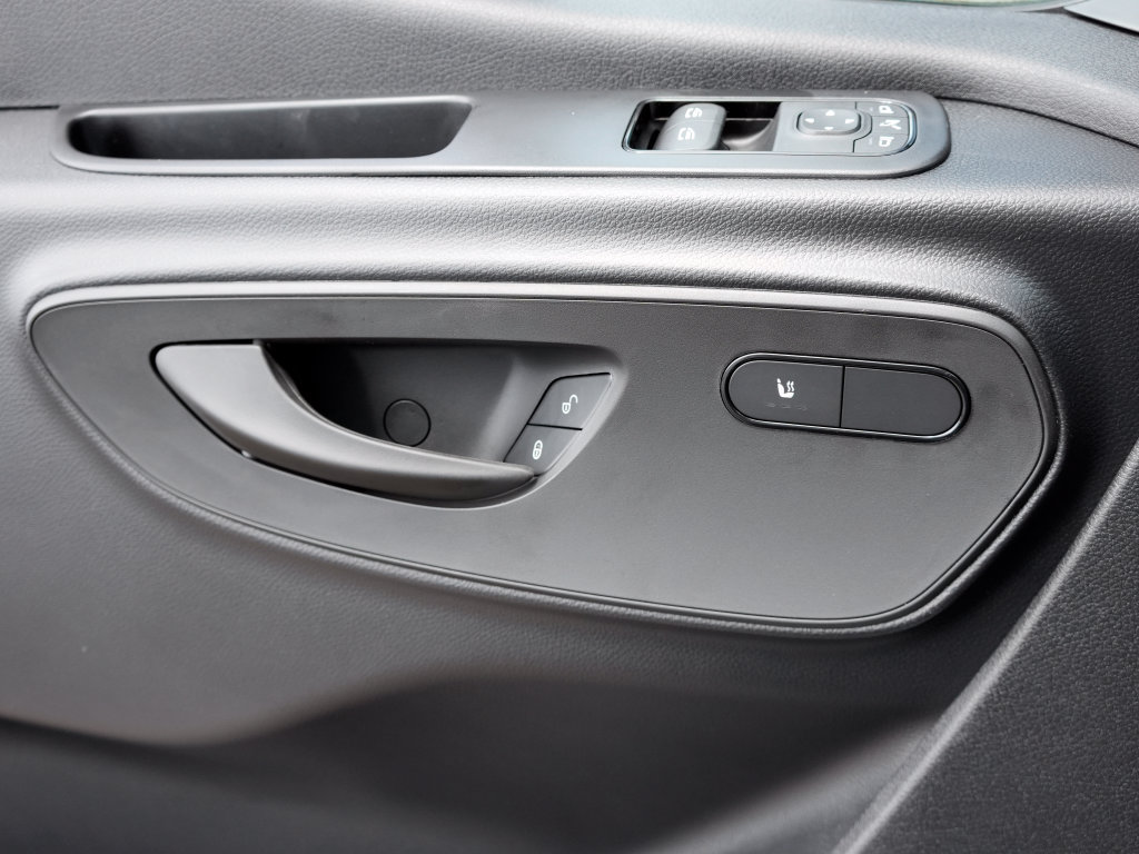 New 2026 Mercedes-Benz Sprinter 2500 image 9