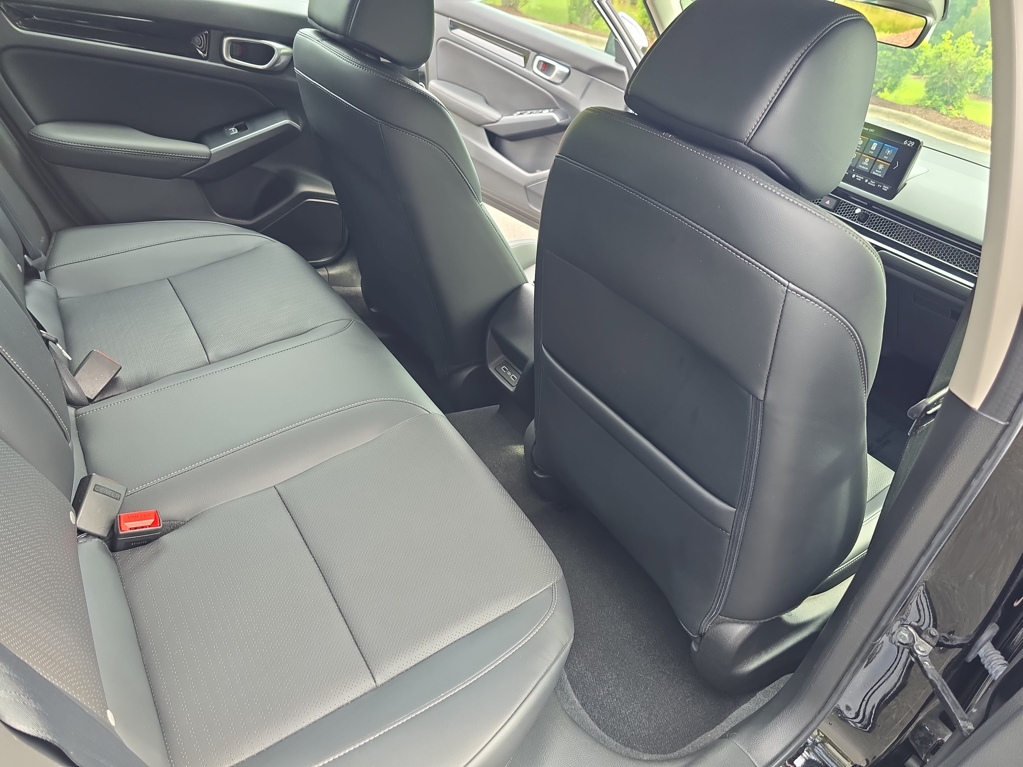 Used 2023 Honda Civic Touring image 11