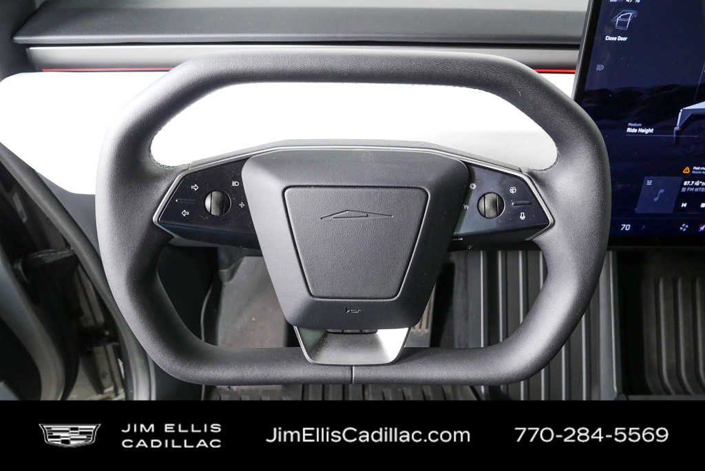 Used 2024 Tesla Cybertruck AWD Crew Cab image 8