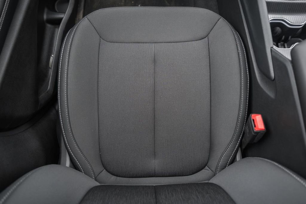 New 2025 Jeep Grand Cherokee Laredo X w/ Luxury Tech Group I image 31