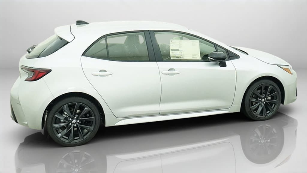 New 2027 Toyota Corolla XSE FWD image 10