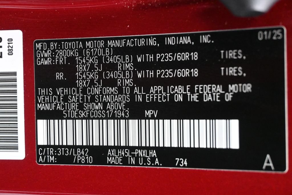 Used 2025 Toyota Sienna Platinum AWD/4WD image 34