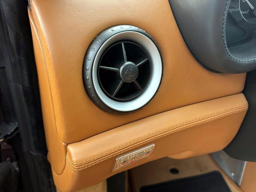 Used 2005 Ferrari 575M Maranello Superamerica image 38