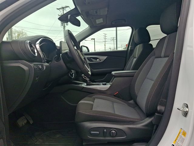 Certified 2024 Chevrolet Blazer LT w/ Convenience Package image 13