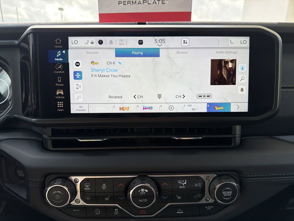 New 2026 Jeep Gladiator Sahara image 28