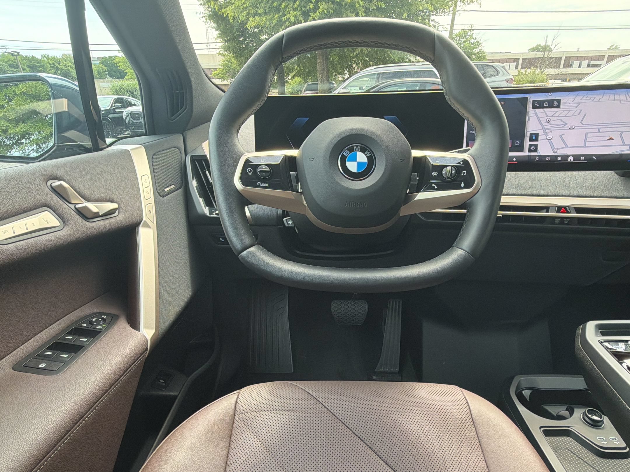 Used 2026 BMW iX xDrive60 AWD/4WD image 29