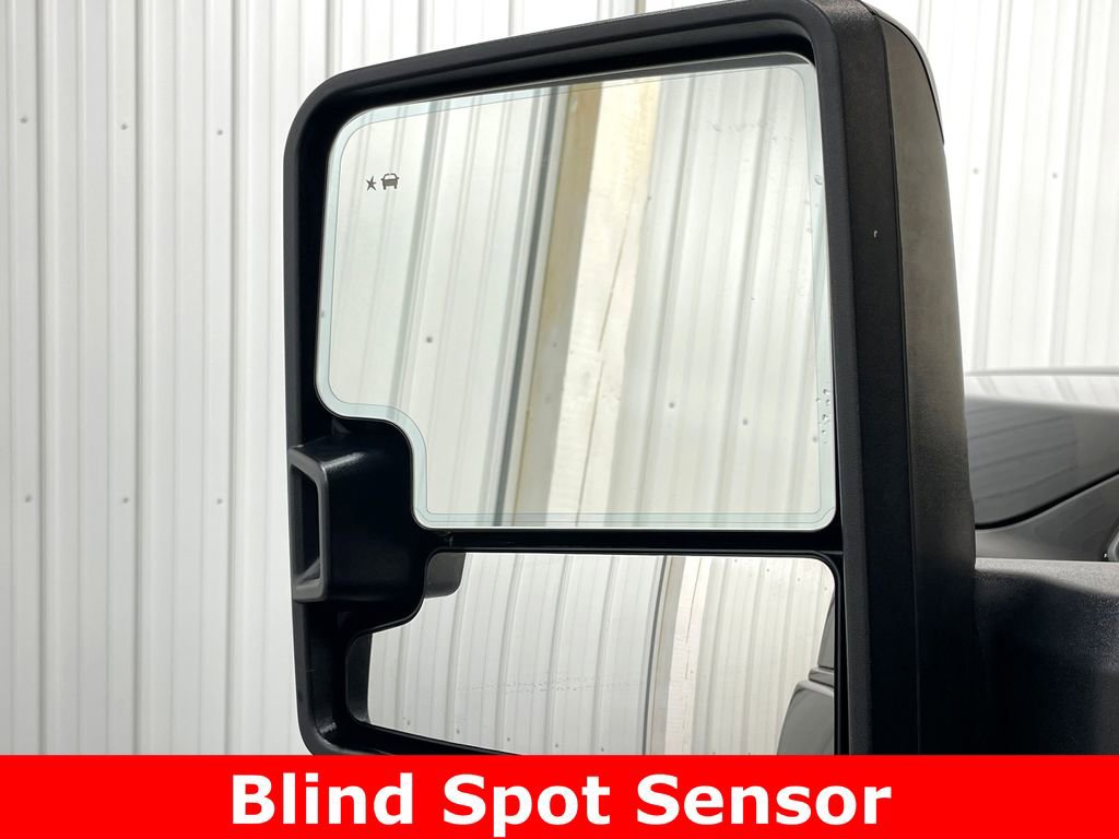 Used 2025 GMC Sierra 2500 AT4 image 39