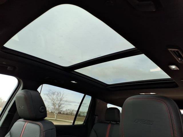 New 2026 Chevrolet Traverse RS image 16