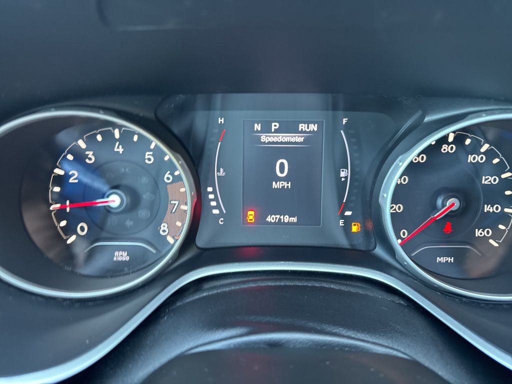 Used 2020 Jeep Compass Latitude w/ Cold Weather Group image 12