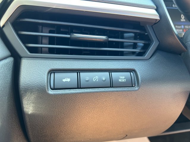 New 2025 Nissan Altima 2.5 SR image 12