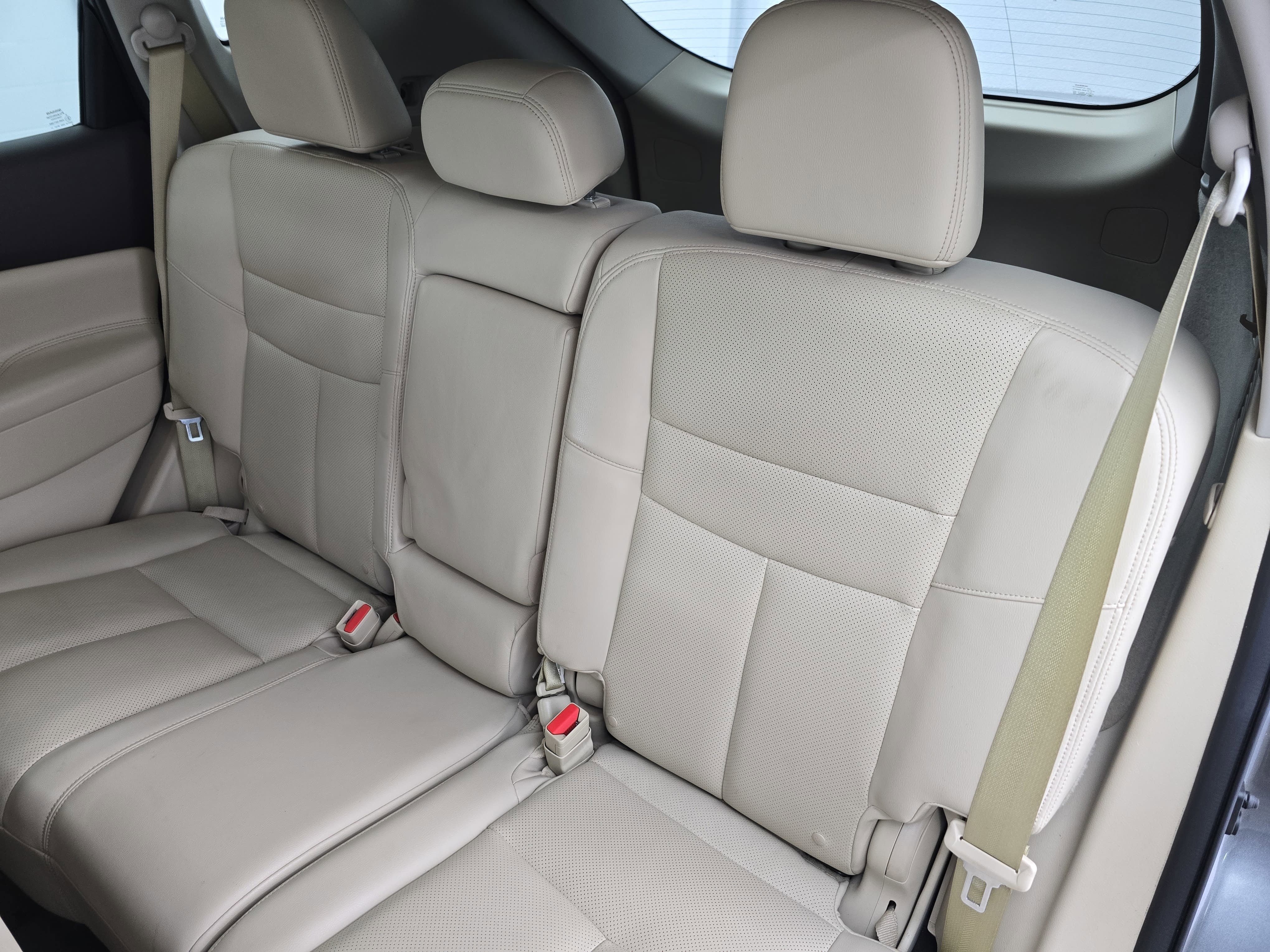Used 2016 Nissan Murano Platinum w/ Platinum Technology Package AWD/4WD image 14