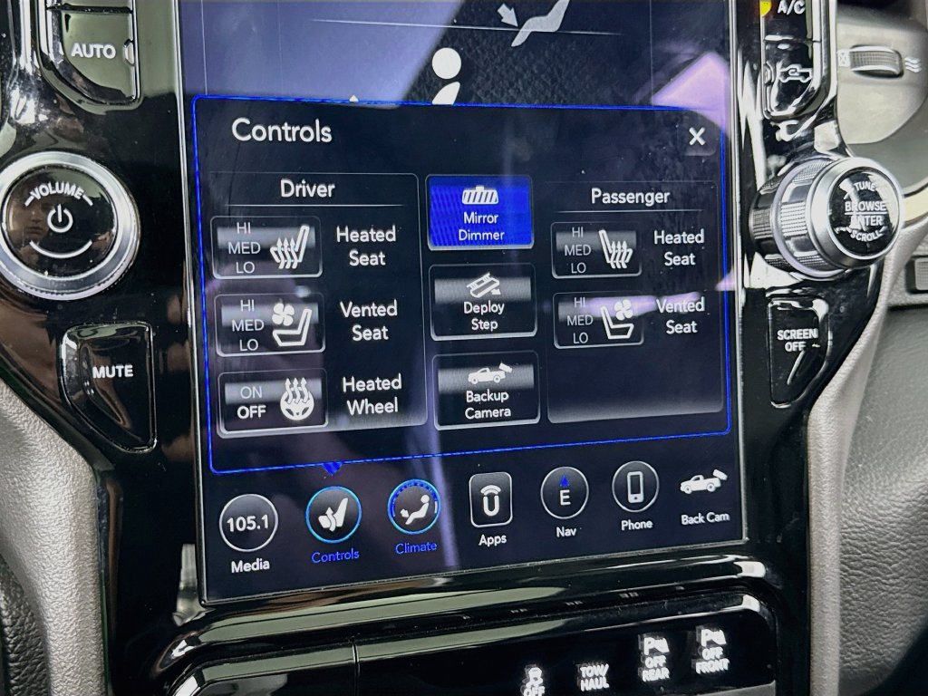 Used 2020 RAM 1500 Sport w/ Alpine Leather & Sound Group AWD/4WD image 31
