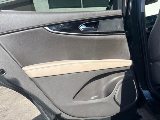 Used 2022 Lincoln Nautilus AWD image 34