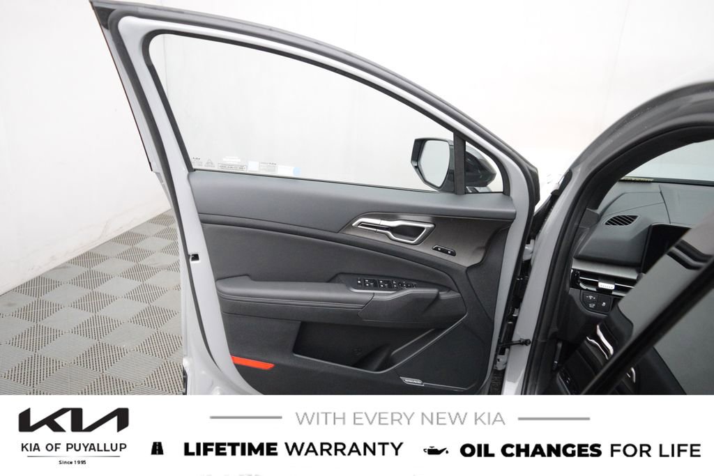 New 2026 Kia Sportage X-Line AWD/4WD image 9
