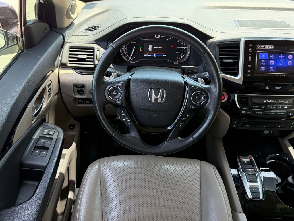 Used 2017 Honda Pilot Elite image 8