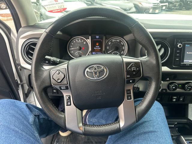 Certified 2018 Toyota Tacoma SR5 image 31