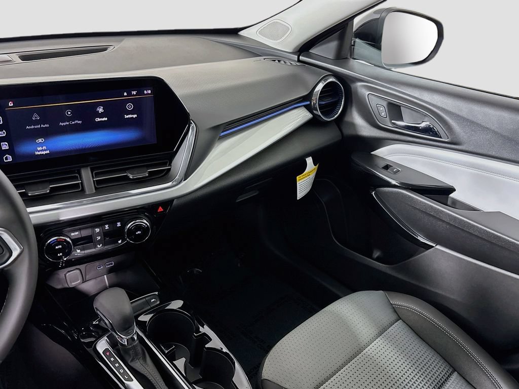 New 2026 Chevrolet Trax LT w/ Driver Confidence Package FWD image 22