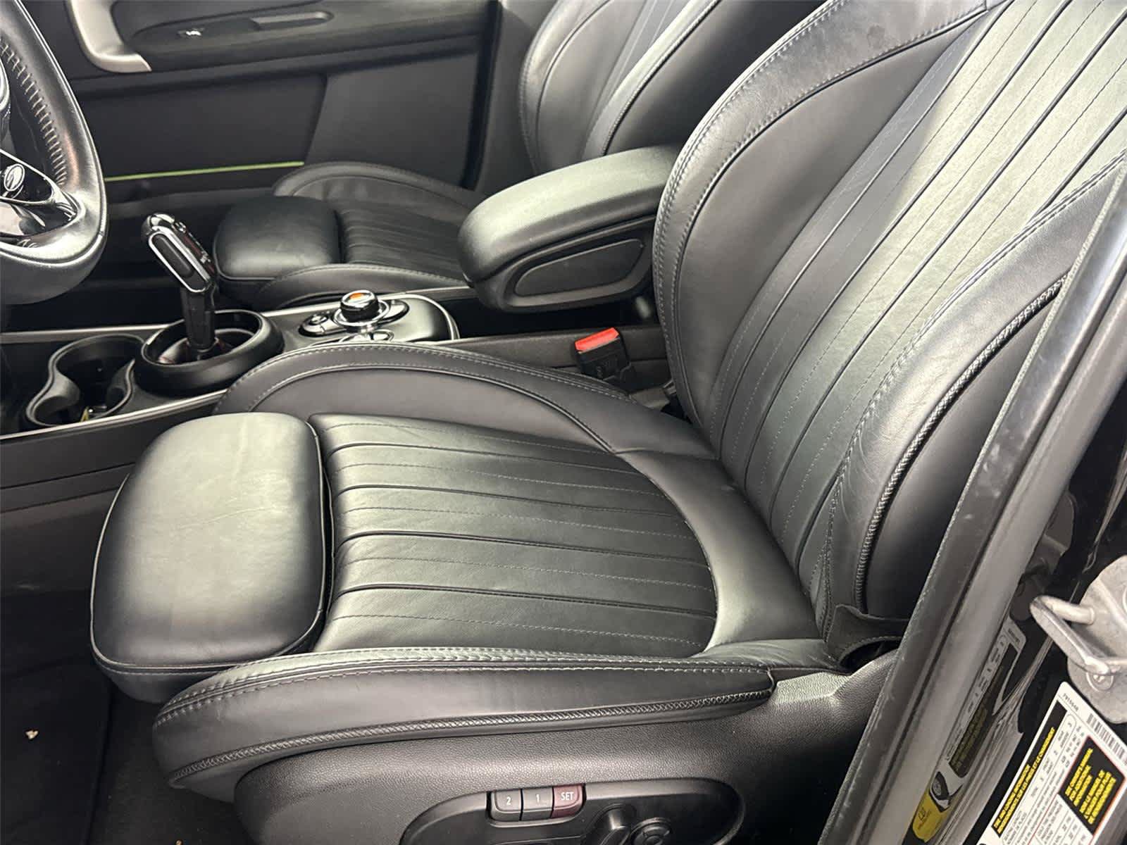 Used 2020 MINI Cooper Countryman S FWD image 11