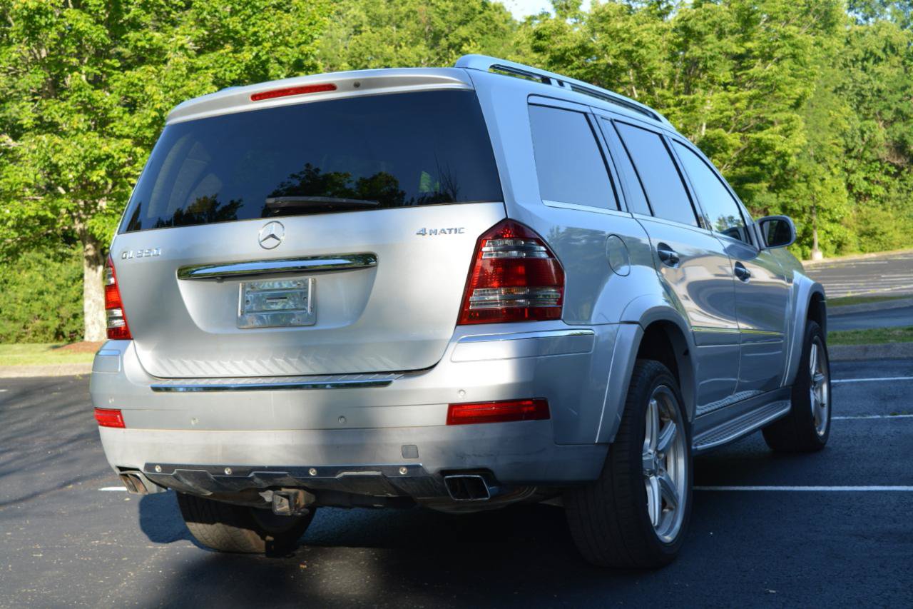 Used 2008 Mercedes-Benz GL 550 4MATIC image 5