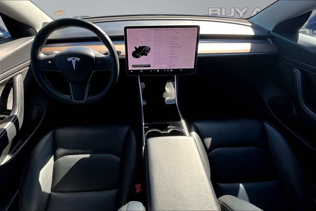 Used 2018 Tesla Model 3 Long Range image 16