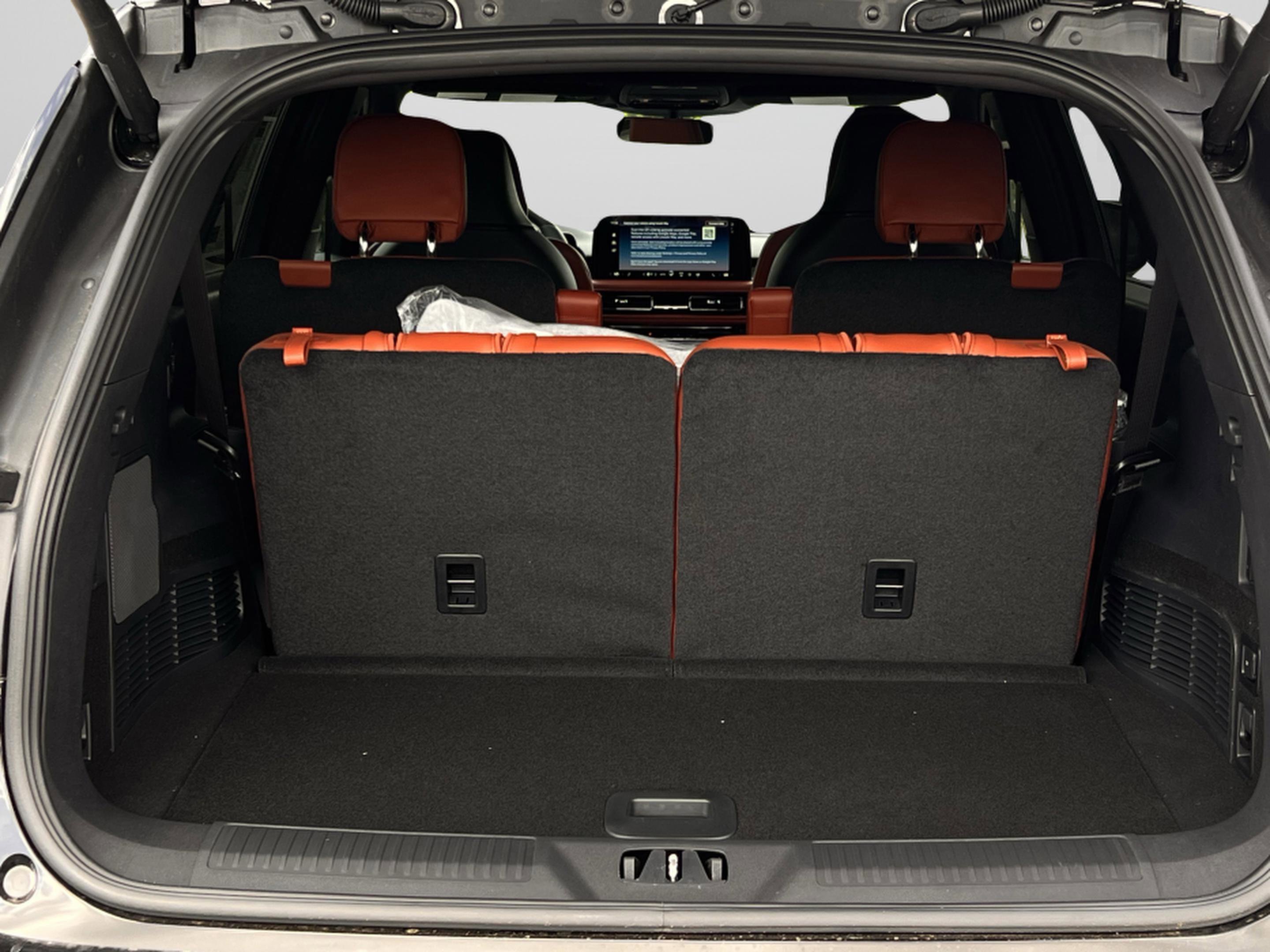 Used 2026 Lincoln Aviator Reserve image 23