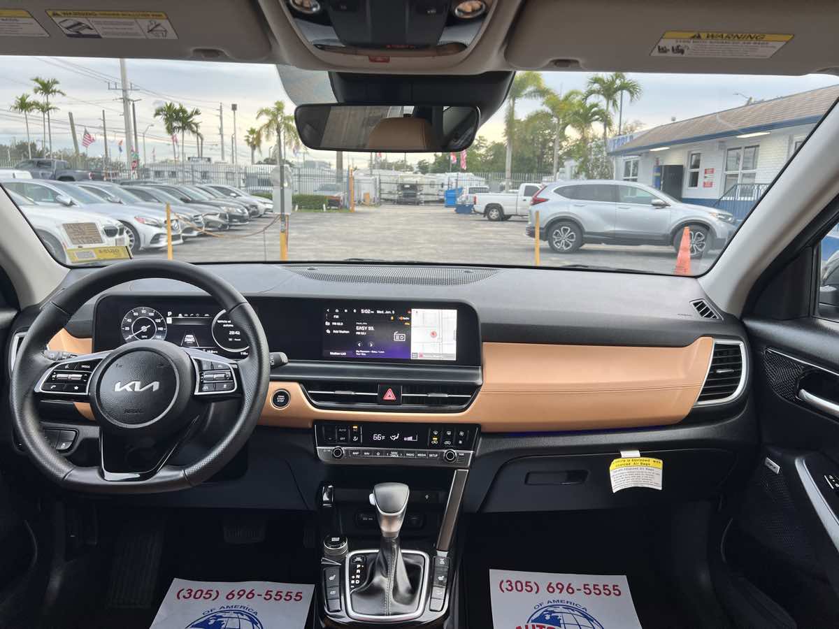 Used 2024 Kia Seltos SX image 14