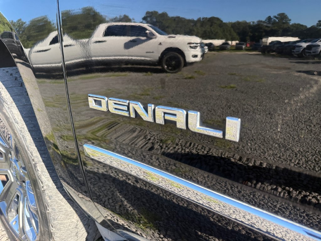 Used 2016 GMC Yukon Denali w/ Open Road Package RWD image 17