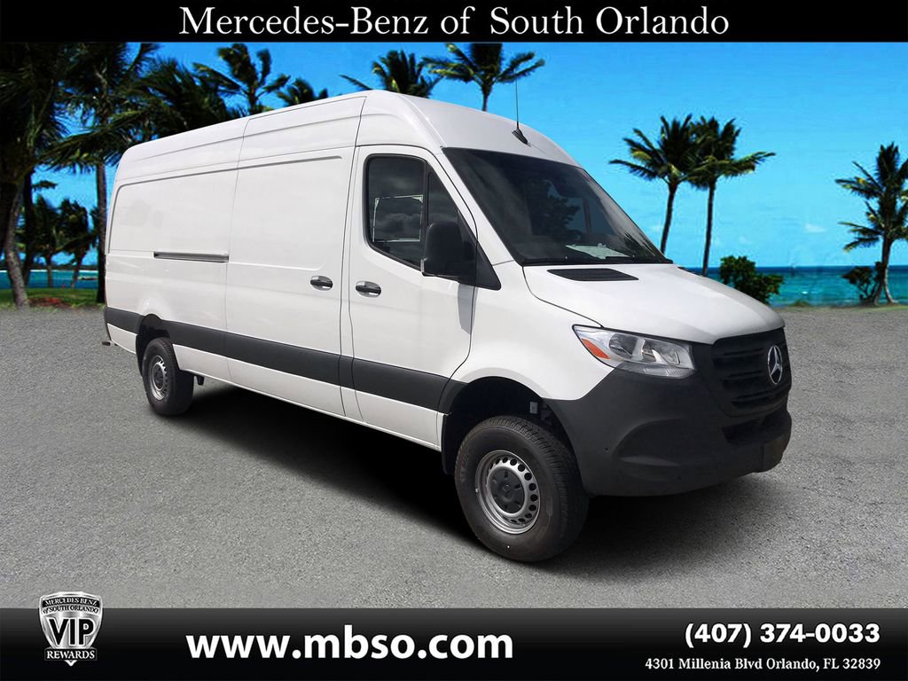 Used 2023 Mercedes-Benz Sprinter 2500 image 1