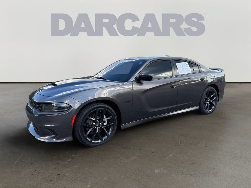 Used 2023 Dodge Charger R/T w/ Blacktop Package RWD image 3