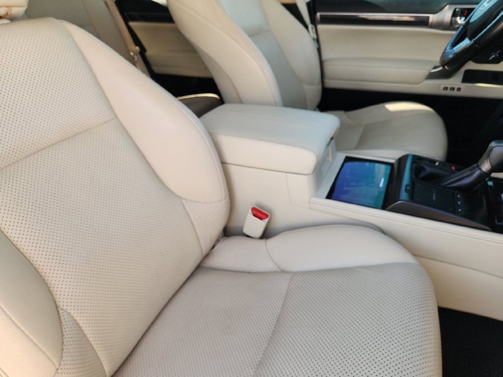 Used 2022 Lexus GX 460 Luxury w/ Off Road Package AWD/4WD image 16