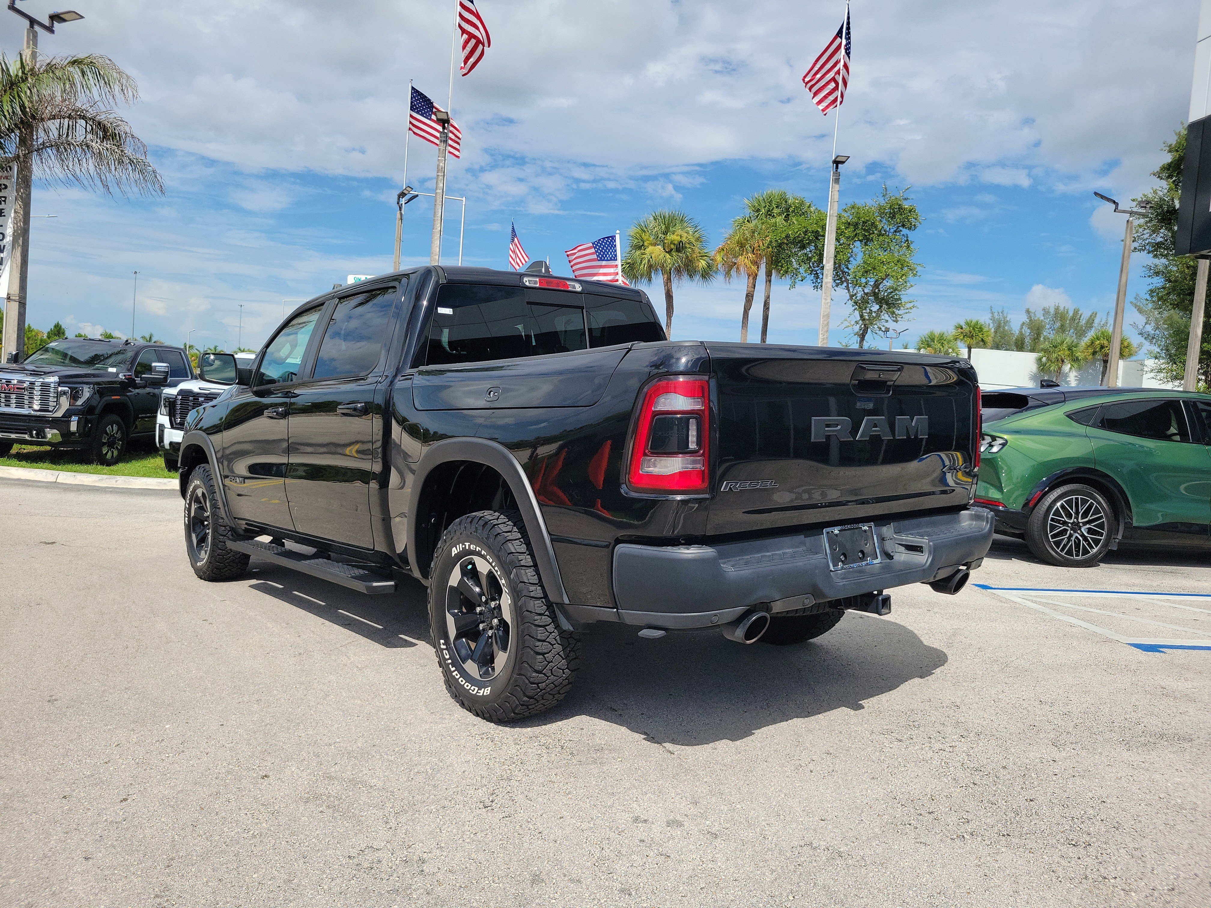 Used 2019 RAM 1500 Rebel w/ Rebel Level 2 Equipment Group AWD/4WD image 7