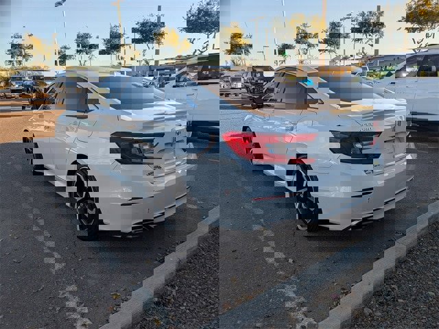 Used 2020 Honda Accord Sport image 2