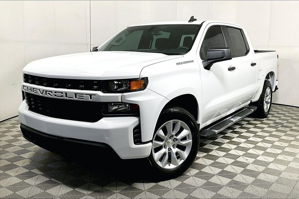 Used 2021 Chevrolet Silverado 1500 Custom image 2