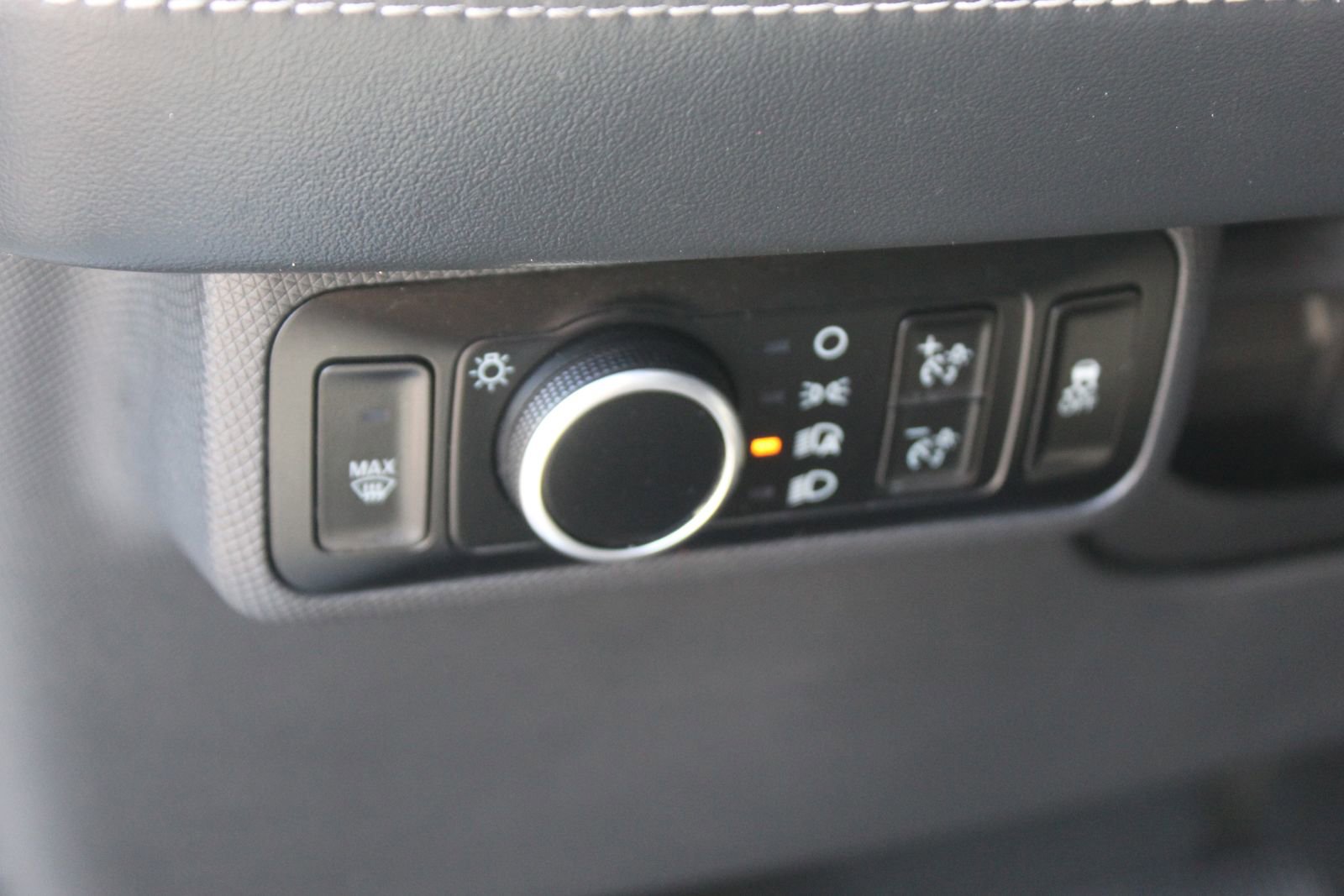 Used 2023 Ford Mustang Mach-E Premium AWD/4WD image 25