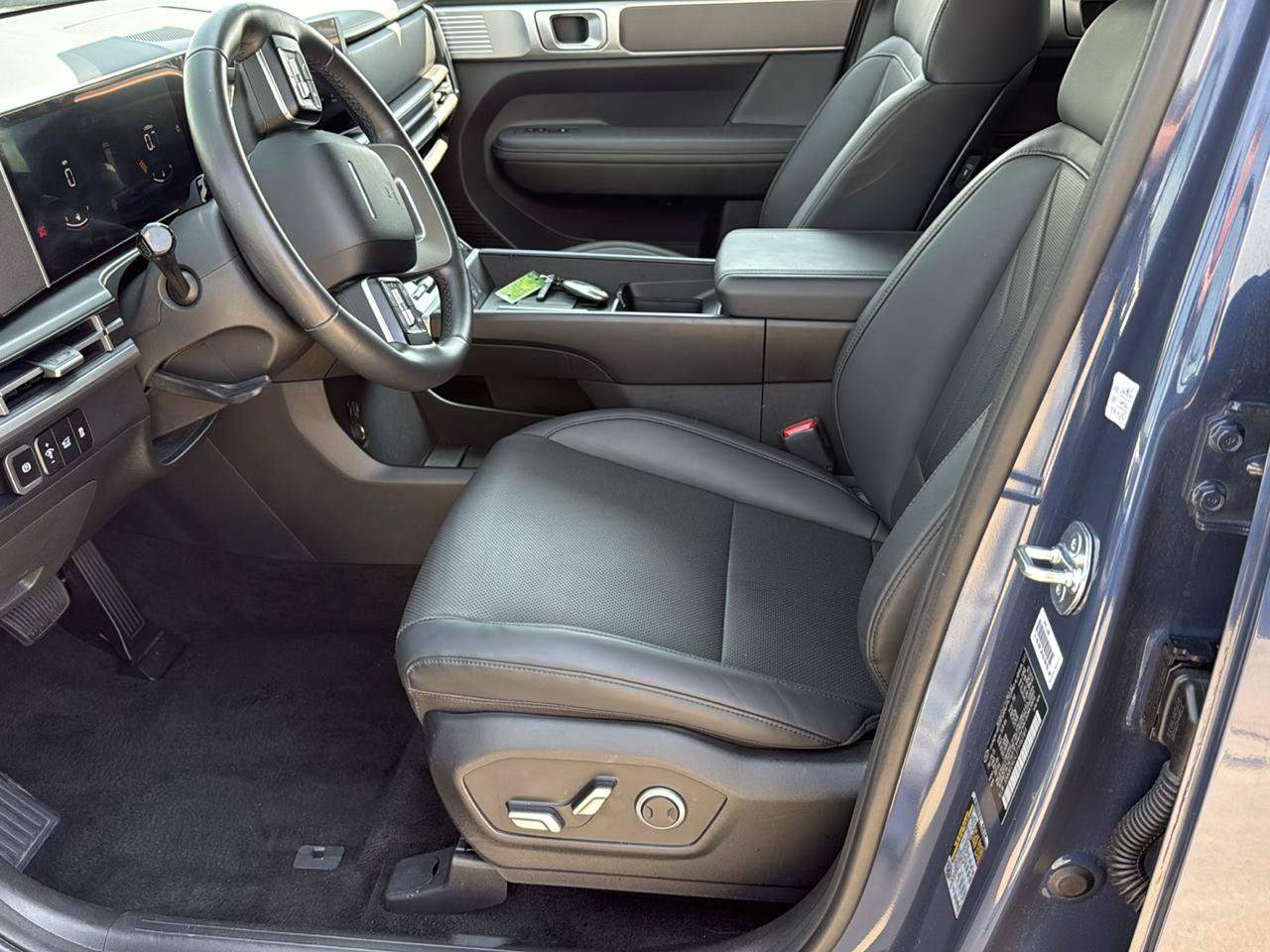 Used 2026 Hyundai Santa Fe SEL FWD image 42