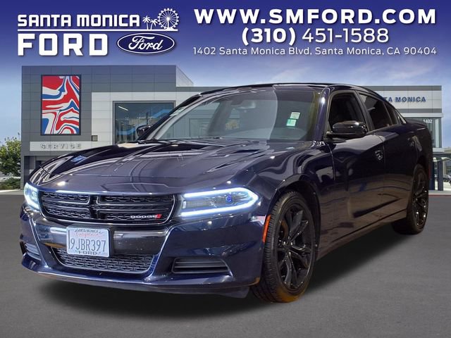 Used 2016 Dodge Charger SE w/ Blacktop Package image 1