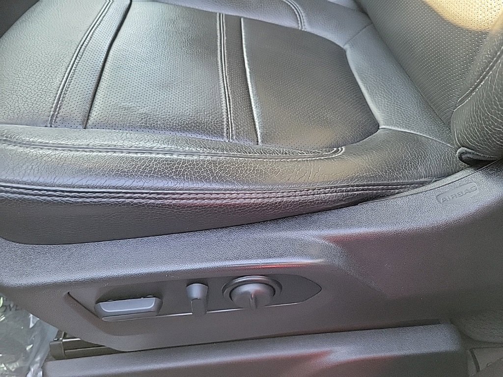 Used 2022 GMC Sierra 3500 Denali image 8