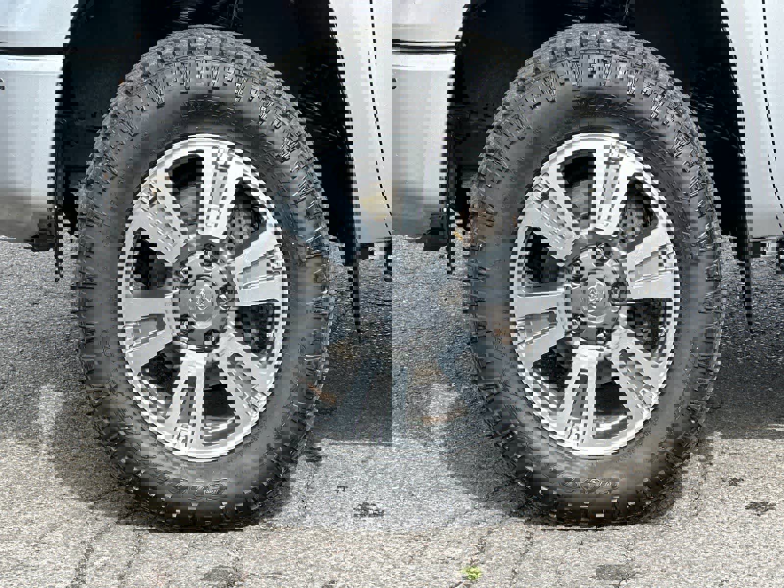 Used 2020 Toyota Tundra Platinum image 26