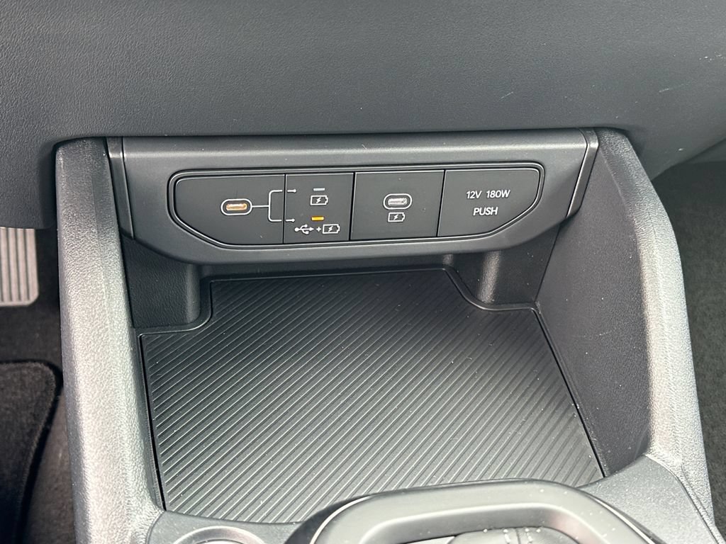New 2026 Kia K4 FWD image 22