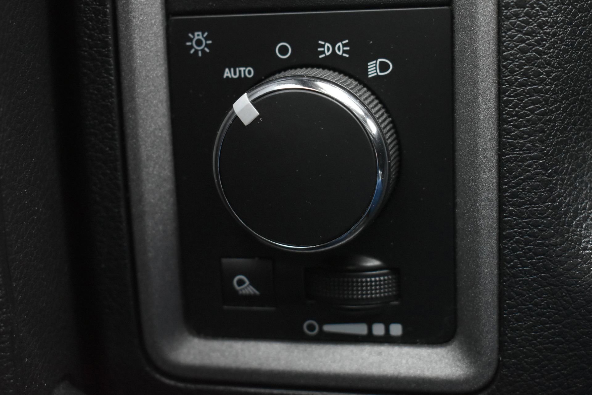 Used 2016 RAM 1500 Tradesman w/ Popular Equipment Group AWD/4WD image 18