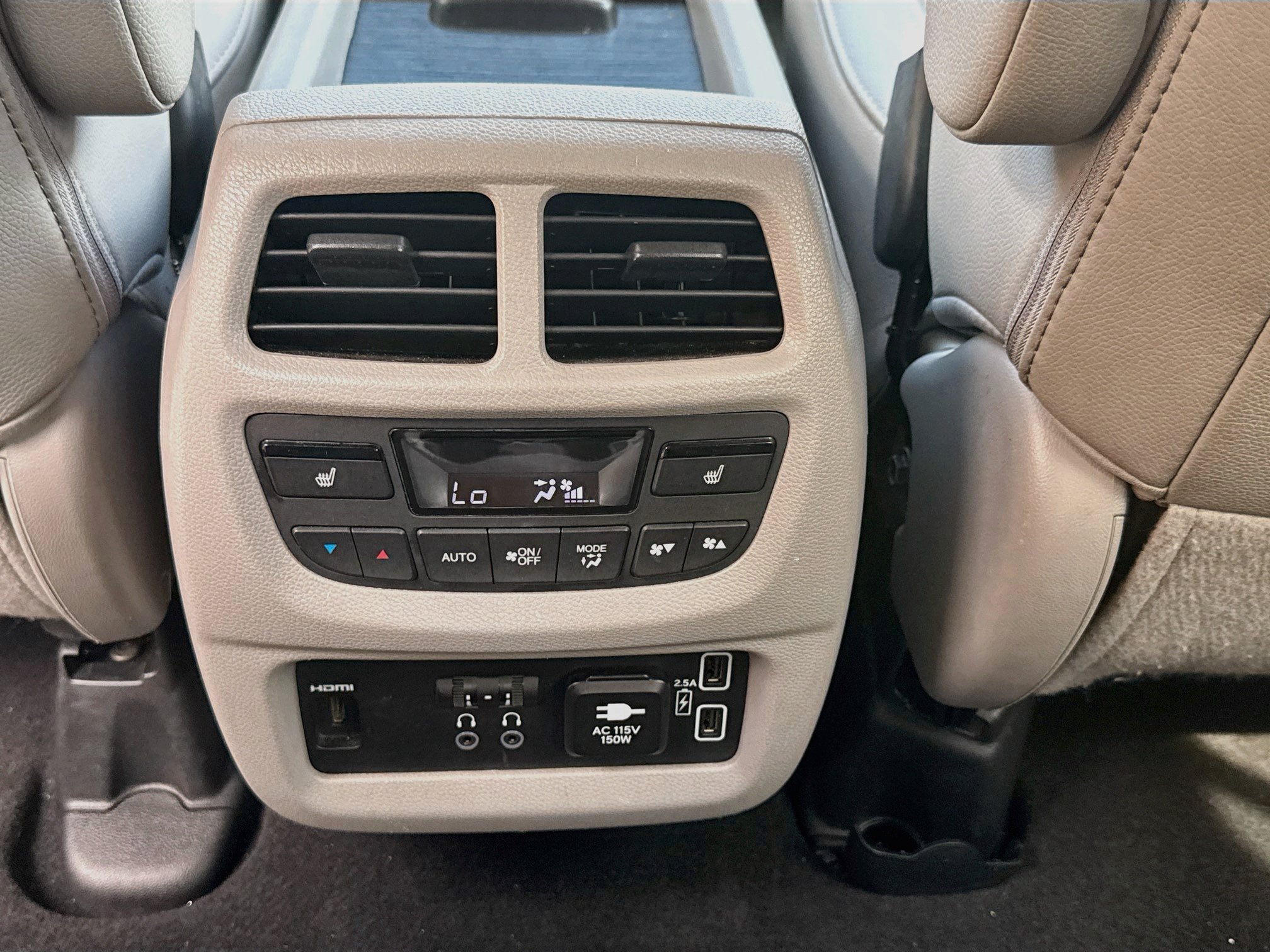 Used 2019 Honda Pilot Touring image 22