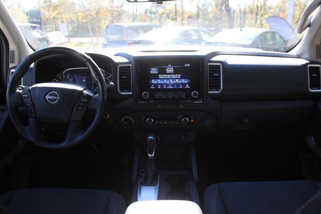 Used 2023 Nissan Frontier SV w/ SV Convenience Package image 30