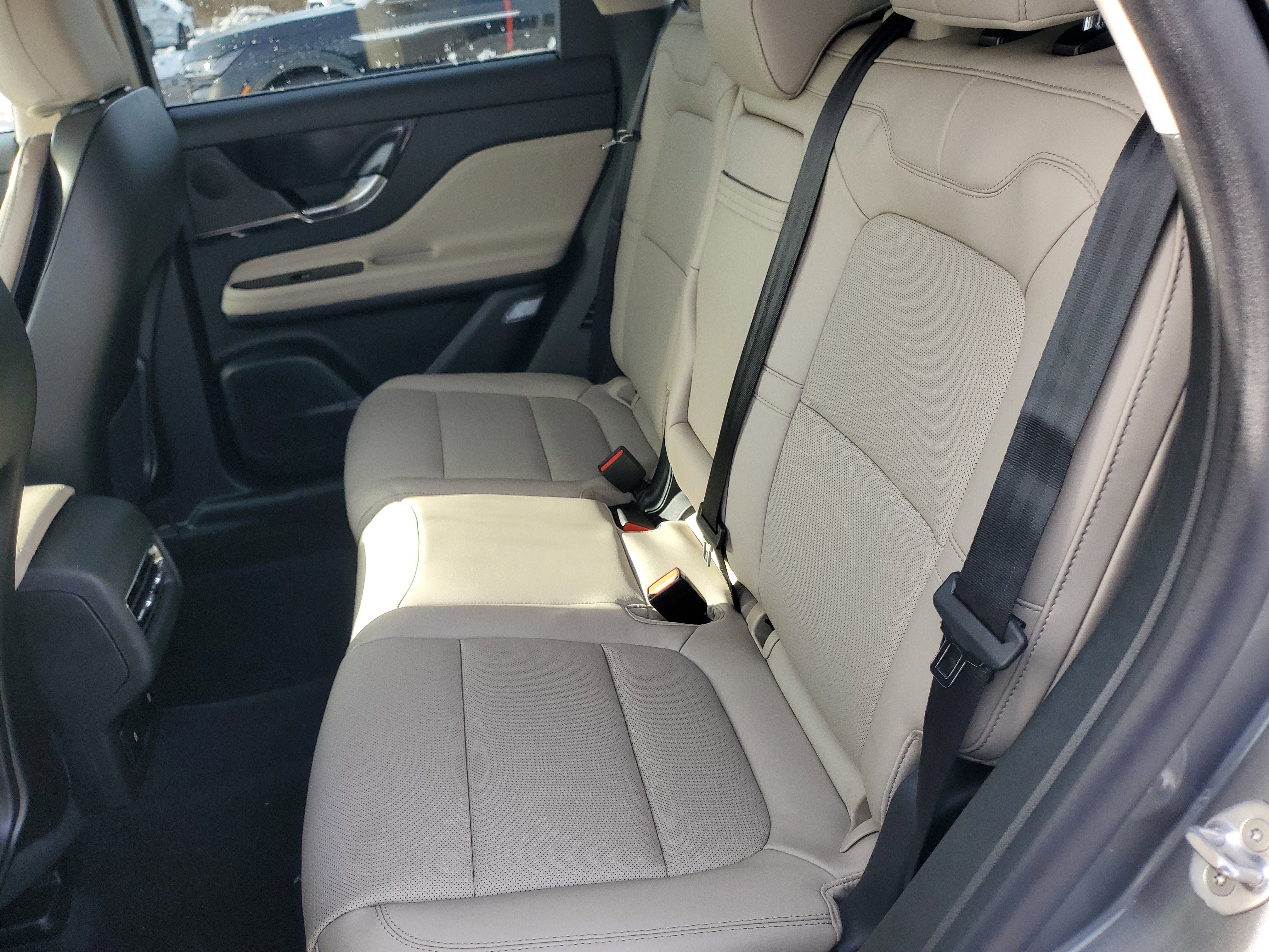 New 2026 Lincoln Corsair Premiere image 28