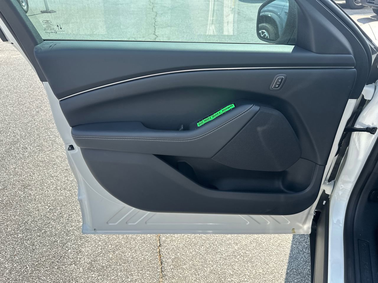 New 2026 Ford Mustang Mach-E Select RWD image 39
