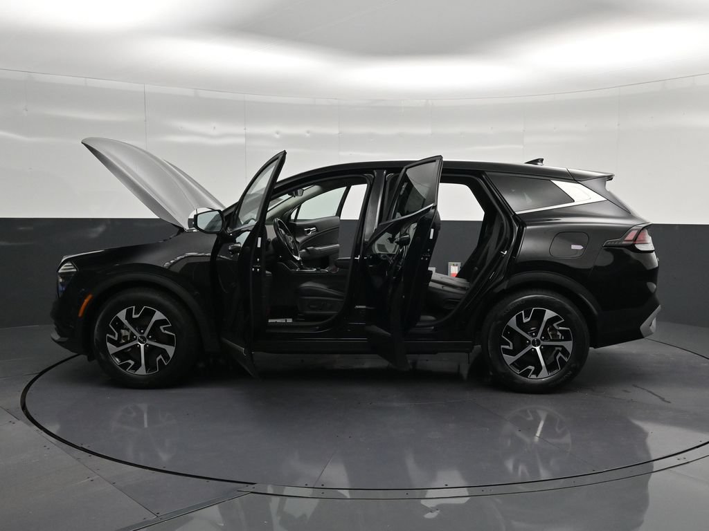 Used 2024 Kia Sportage EX FWD image 37
